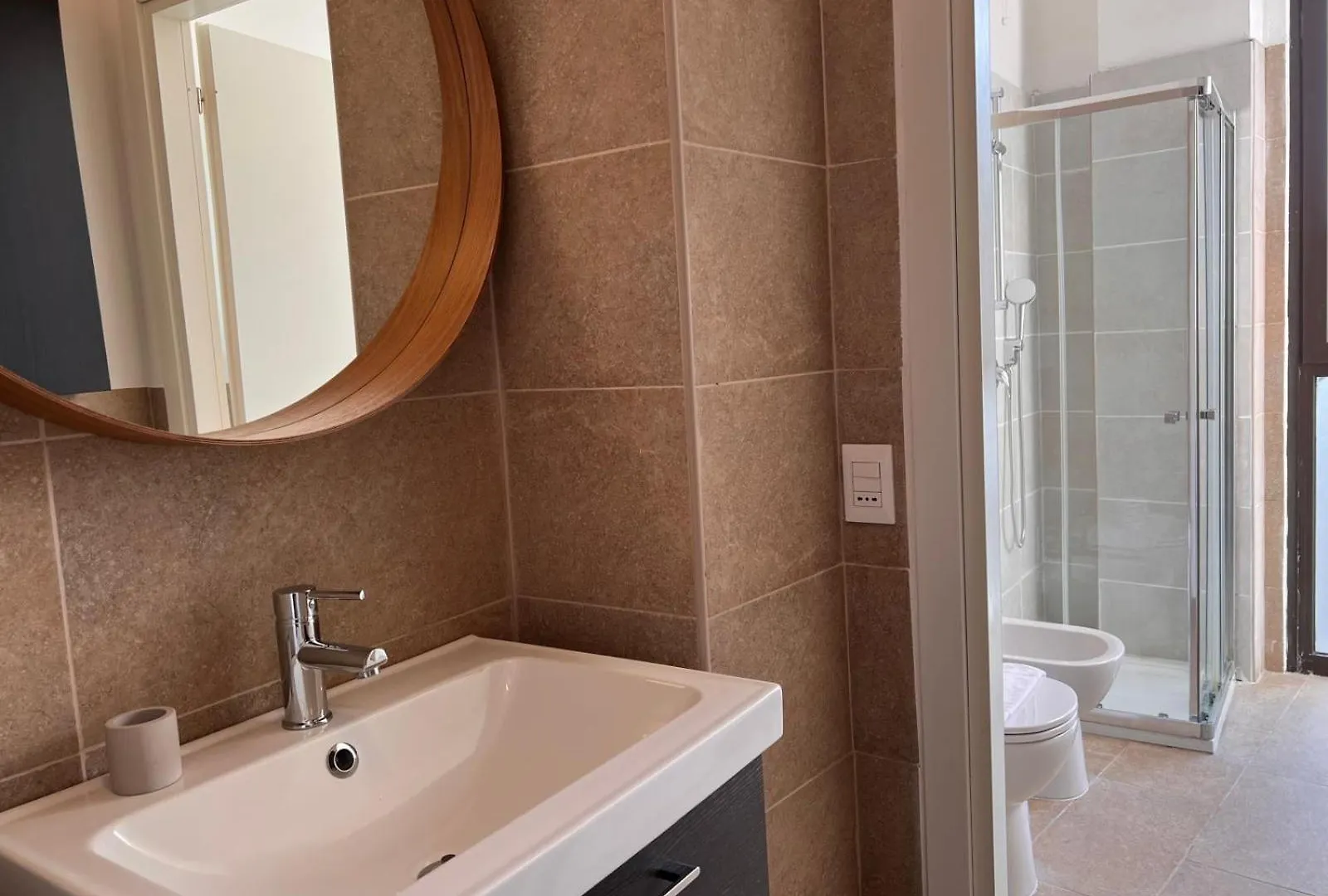 Apartamento Kibilu - Via Pompeo Mariani Milán Italia